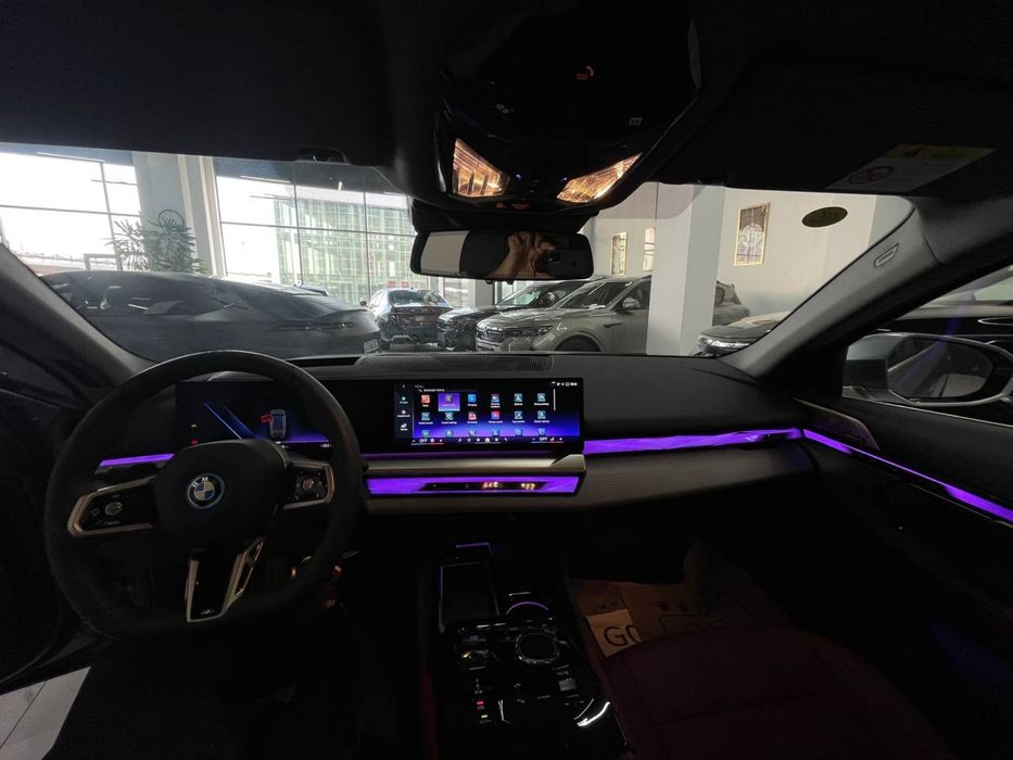 Bmw i 5 35L  e-Drive Full