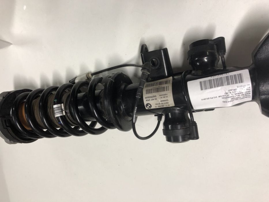 Vand Amortizor telescop stanga BMW F12 F13 F06 dynamic drive