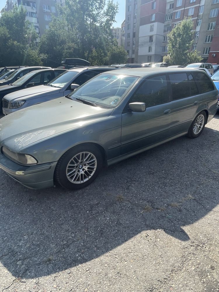 BMW E39 семеен автомобил