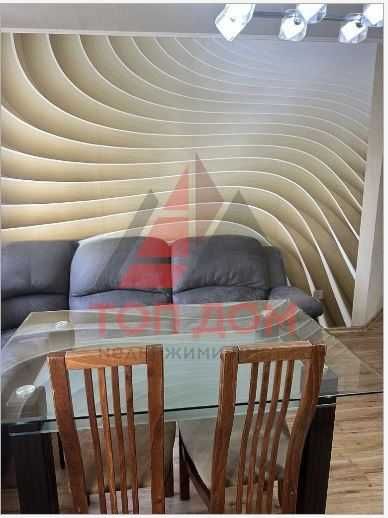 Дава се под наем Тристаен апартамент в Варна, Цветен квартал - 75 кв.м за 612 € - Снимка #4