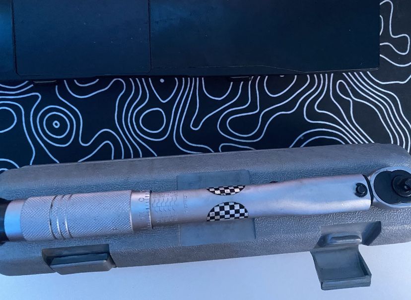 Динамометрический ключ