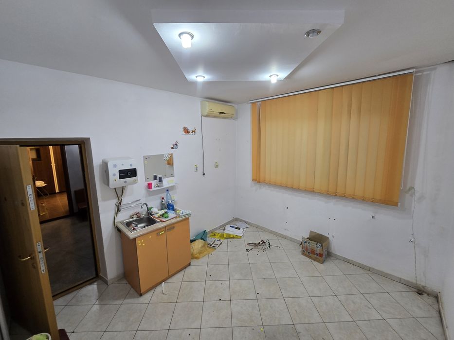 Foste cabinete stomatologice de închiriat