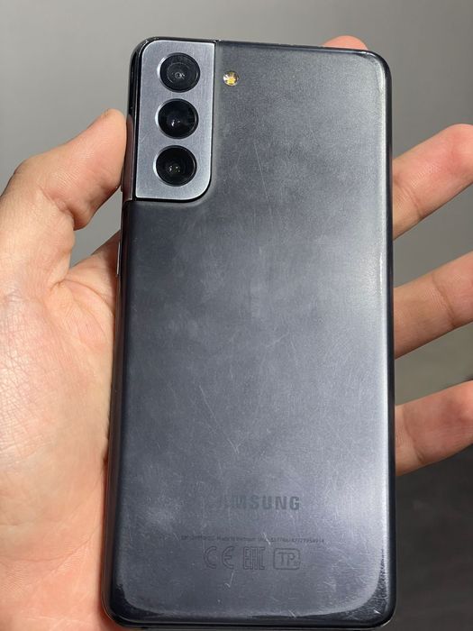 Samsung s21 128гб