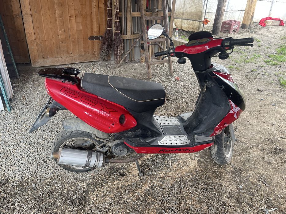 Scuter 49 cc 4 timpi