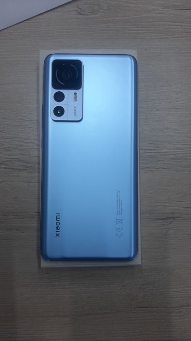 Xyomi 12 T pro telefoni