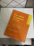 Essential Grammar in use. Raymond Murphy