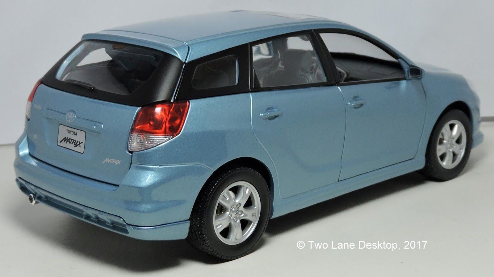 Macheta 1.18 Toyota Matrix Road Signature