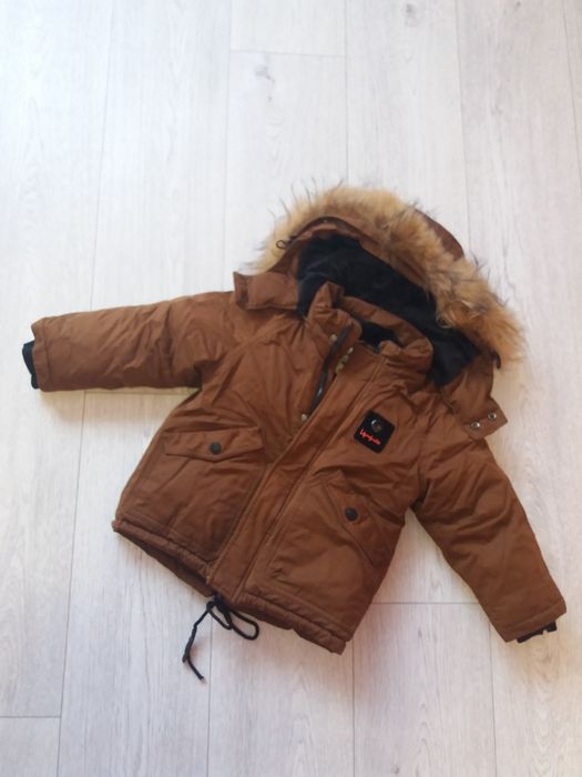 Продам зимнюю куртку