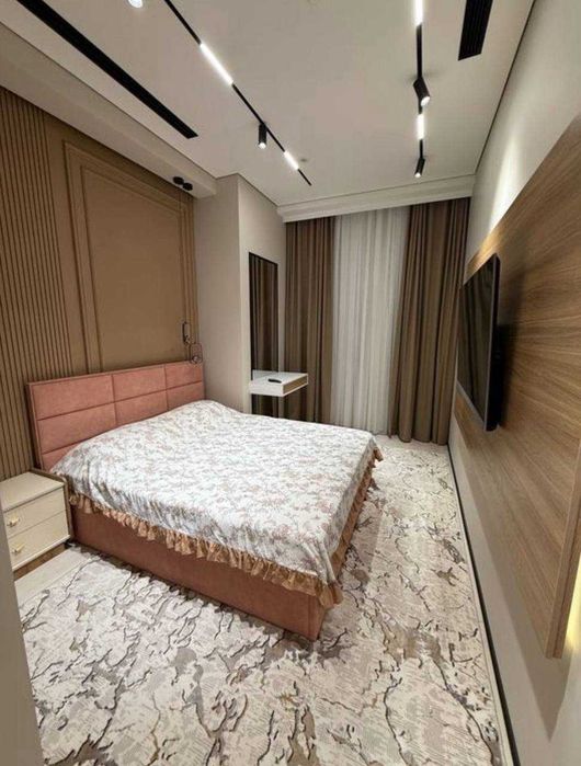 Срочно!!! Сдаётся квартира в ЖК Poytaxt Gavhari 2/2/10 901*