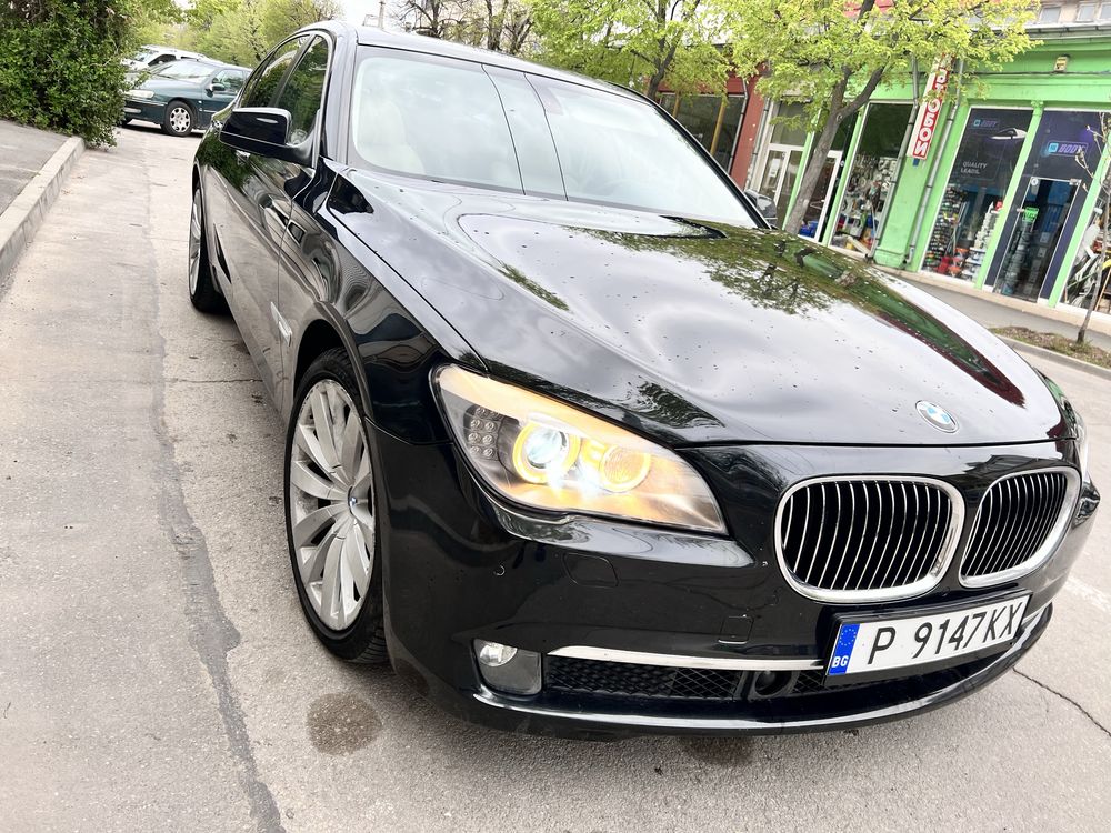 BMW 730D обслужена
