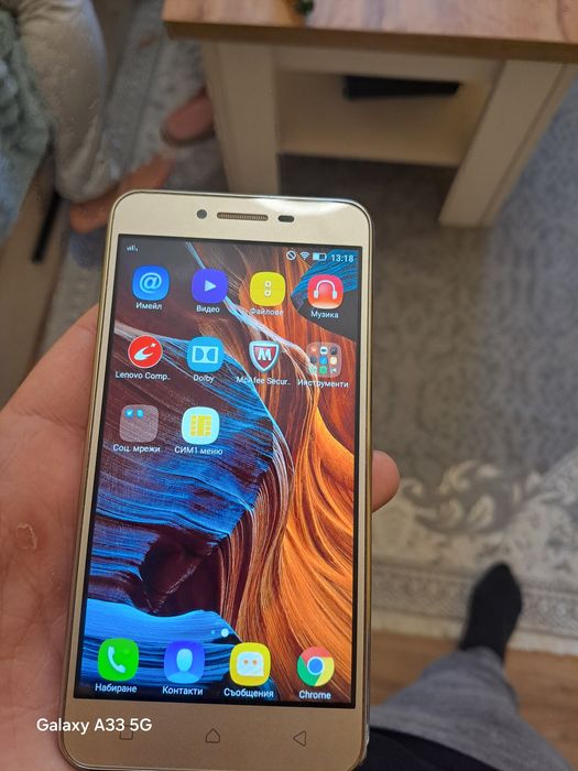 Продавам телефон марка Lenovo K5 Plus