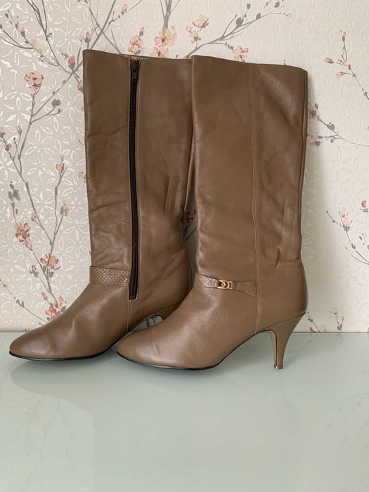 Продам новые демисезонные  сапожки