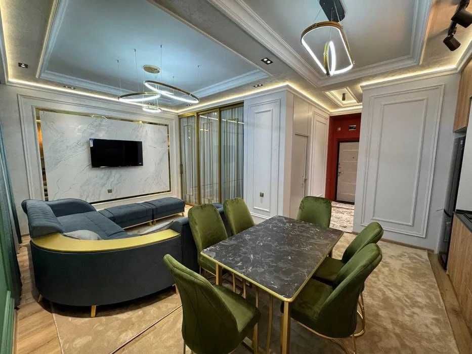 ЖК MEGA TOWER — люксовая 2-комнатная рядом с метро, 50м2, 2/11 этаж