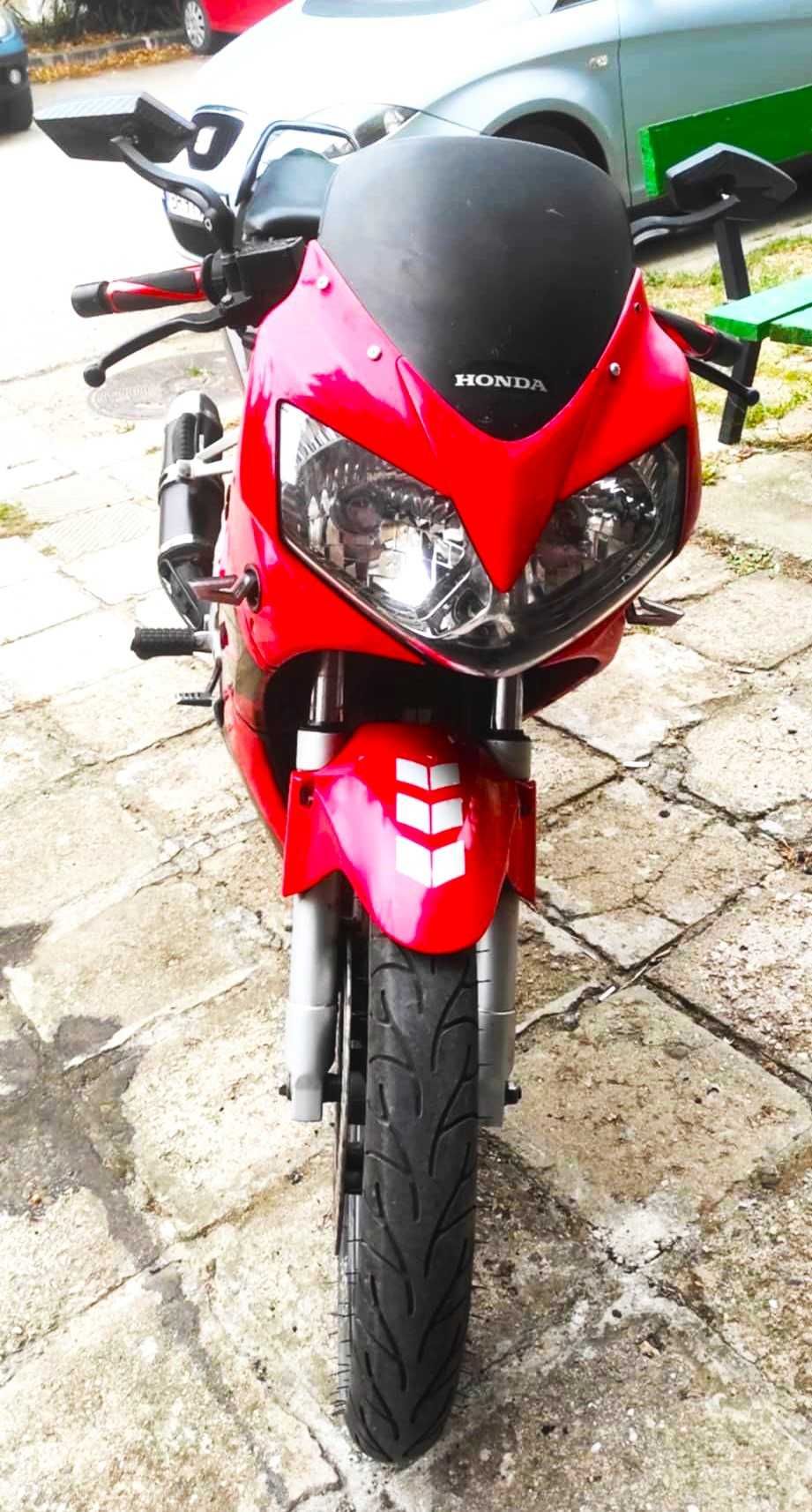 Honda  Cbr  125 r