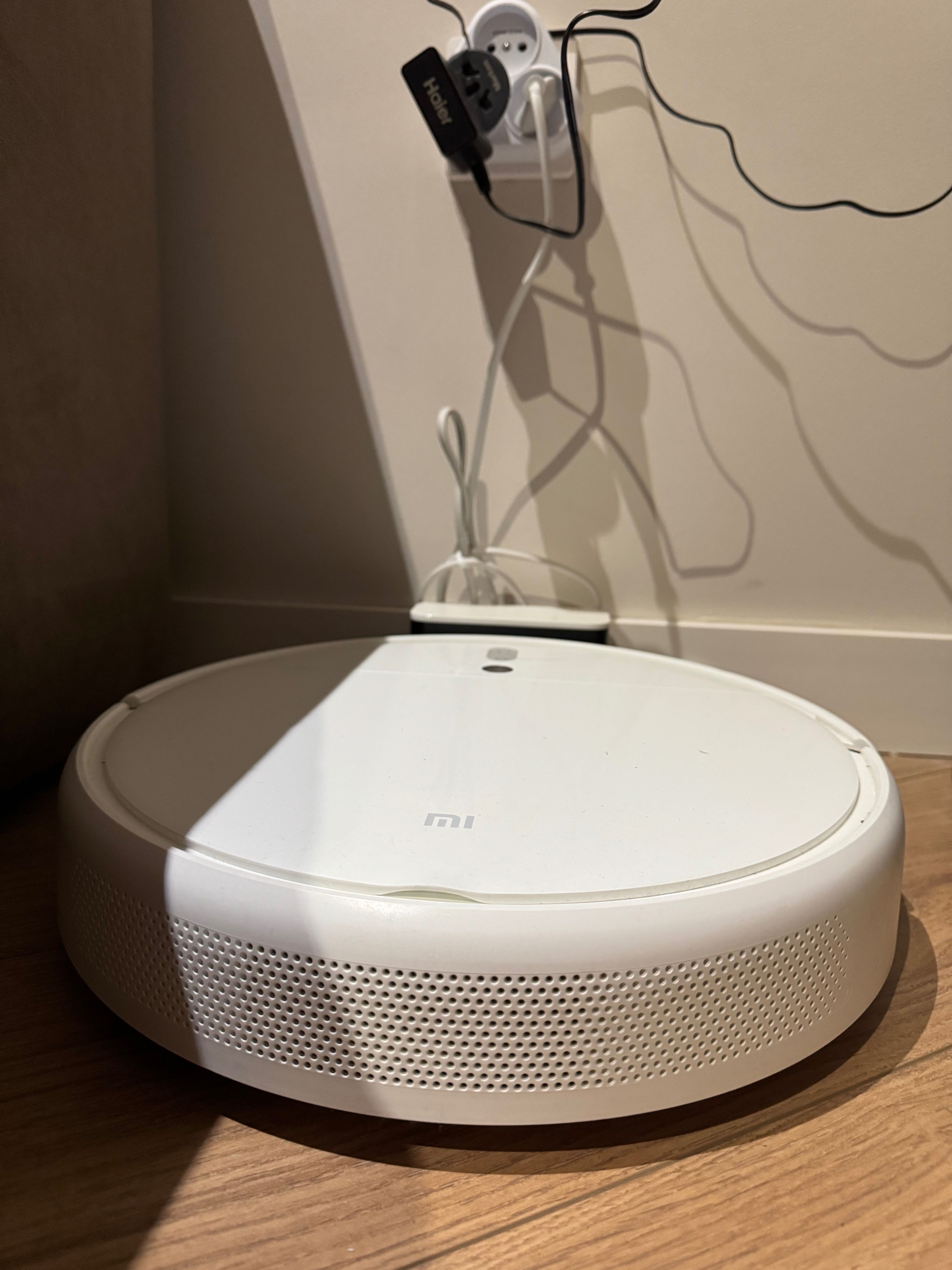 Робот пылесос Xiaomi Vacuum Mop