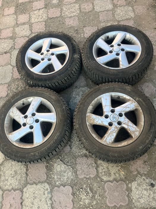 Продам зимные шины