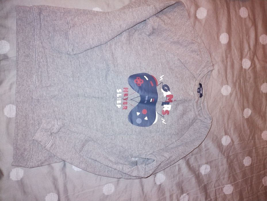 Лот детски блузи за момче 10г.