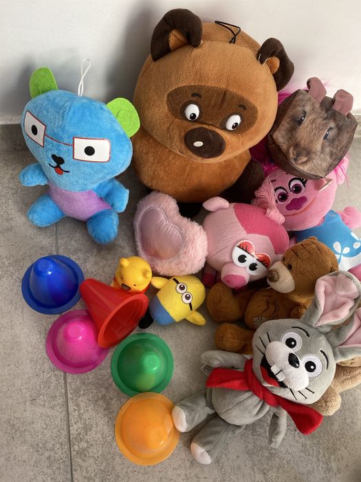 Игрушки разные продам