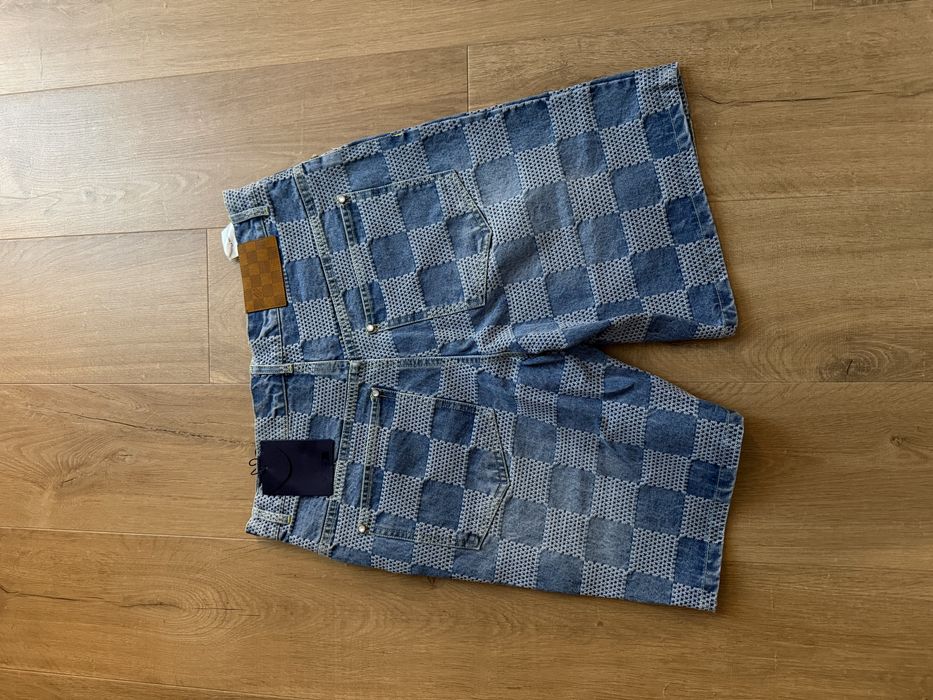 Louis vuitton къси панталони