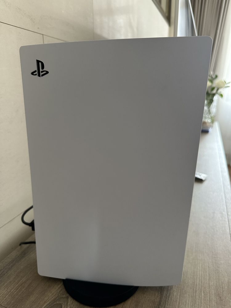 Playstation 5 в идеальном состояний