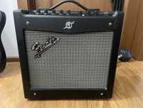 Amplificator fender mustang 1 v2 in stare buna,chitara electrica