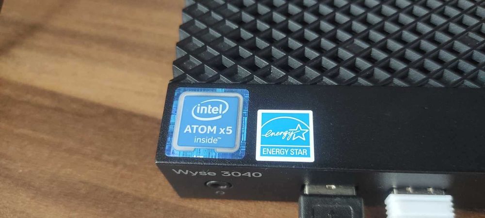 Мини - портативен  Dell Wyse 3040