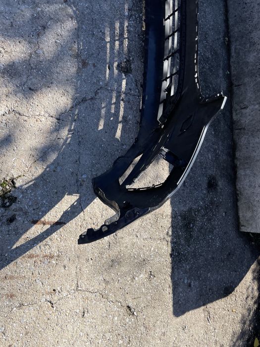 Предна броня за Volvo XC60 Волво ХЦ60  2022г-