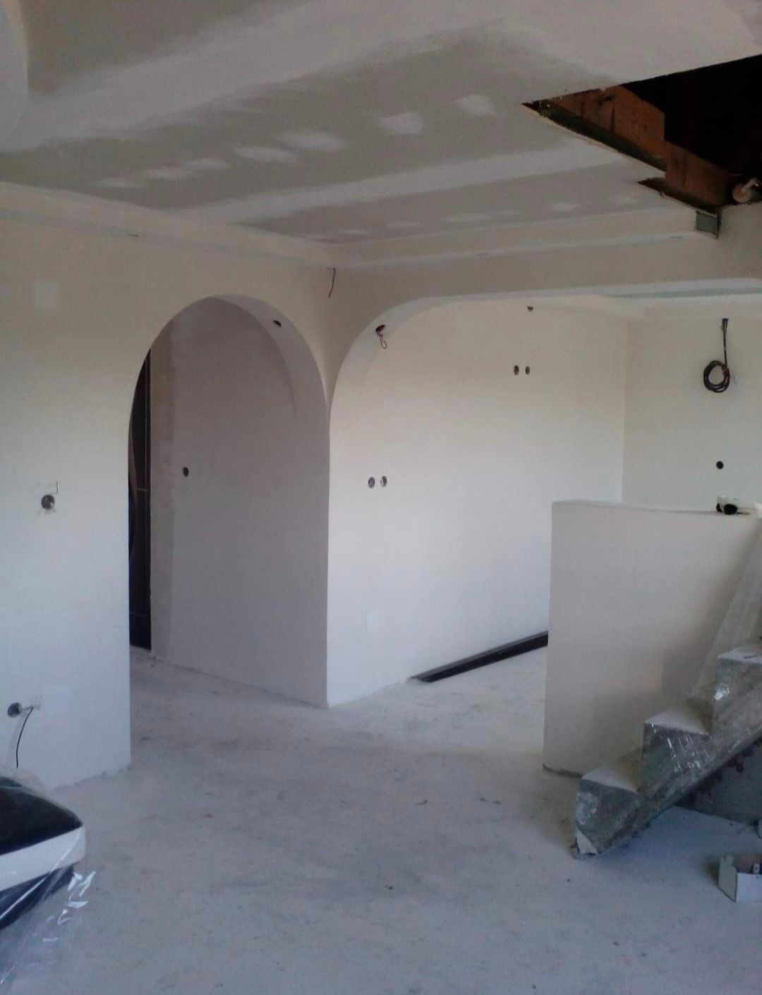 SC Construcii SRL Executam lucrări Interioare