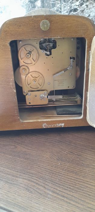 Стари камини механични часовници