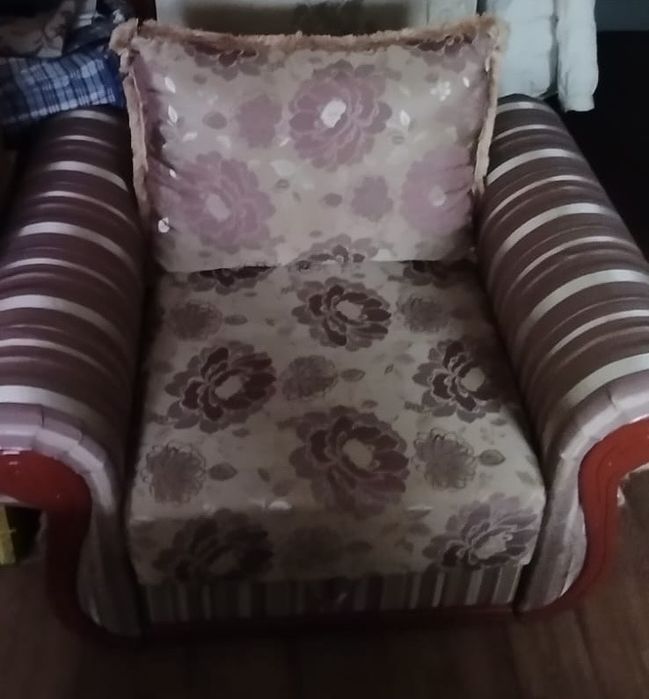 Продам кресло б/у