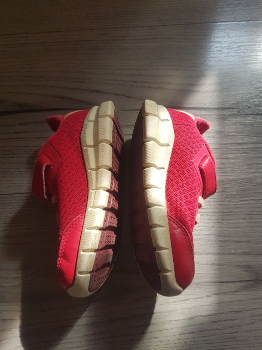 Маратонки Адидас 24н