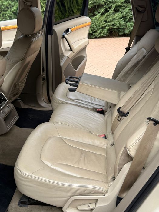 Audi Q7 2010 3.0 D 6999 E