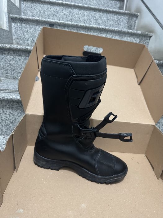 Ghete piele Gaerne Atv, Motor