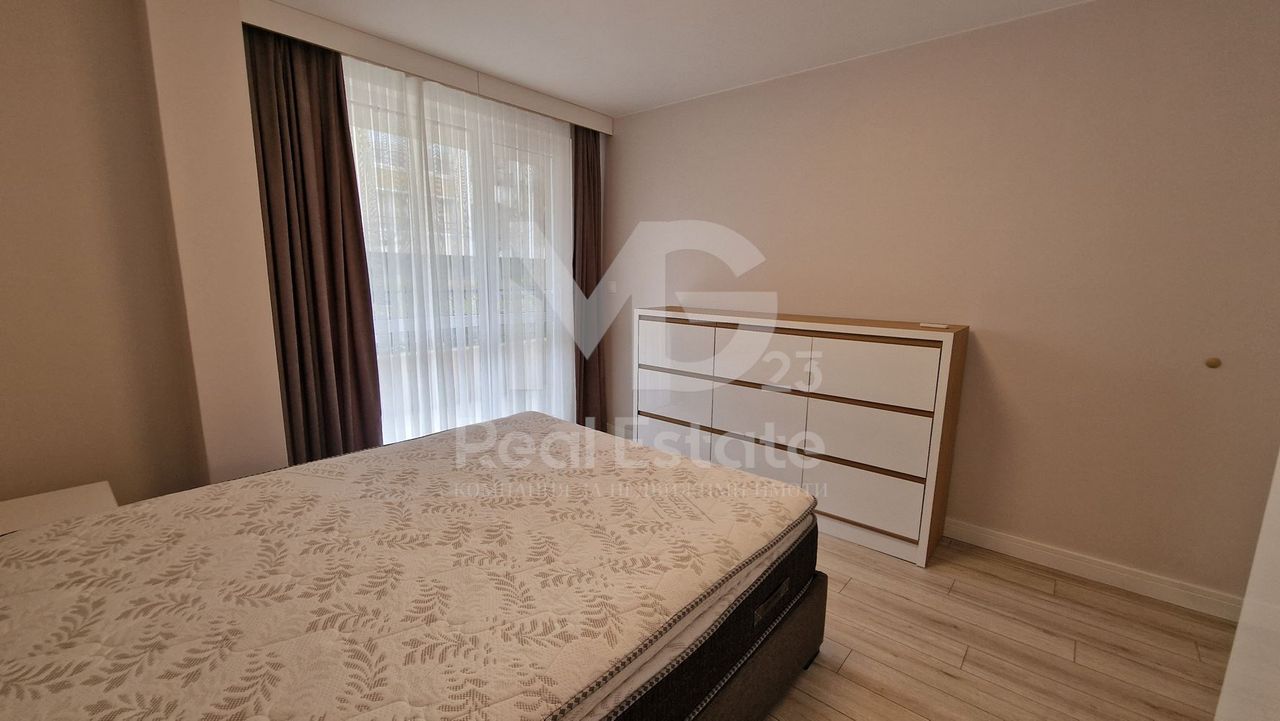 Продава се Двустаен апартамент в Пловдив, Остромила - 92 кв.м за 1495 €/кв.м - Снимка #9
