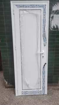 PVC врата ляво отваряне