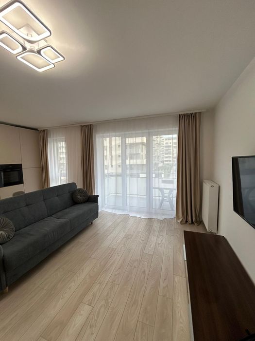 Închiriez apartament Maurer