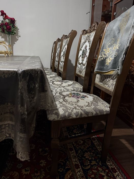 Сотилади стол стул