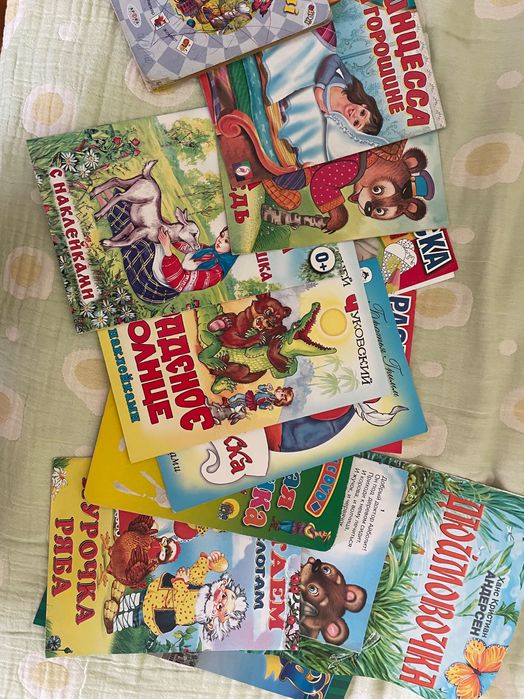 Отдам детские книжки.  Рюкзак