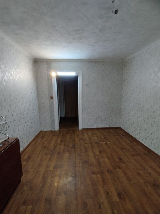 Продам благоустроенную комнату в Восходе,Центр