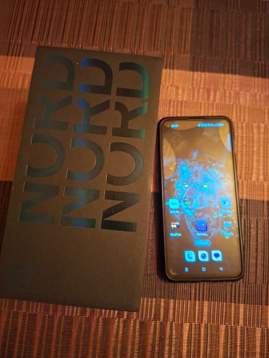 Продам one plus норд 2