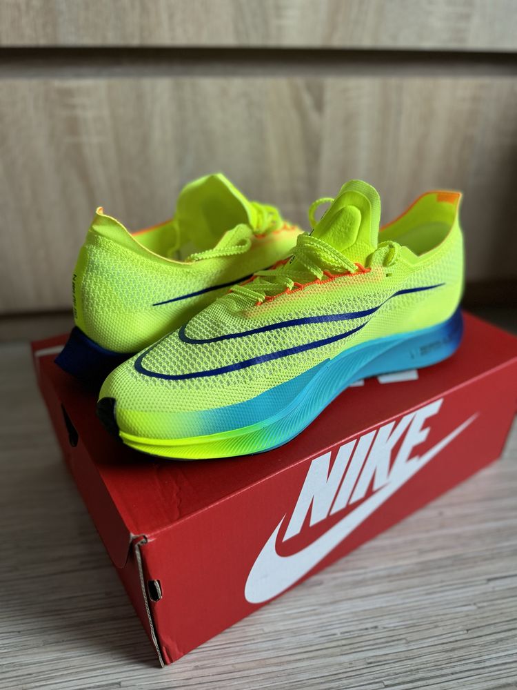 NIKE streakfly **НЕОБУВАНИ**45 номер