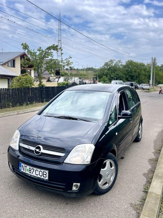Vând Opel meriva