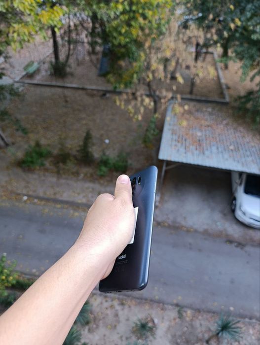 Redmi 9 ideal arzon srochni sotiladi