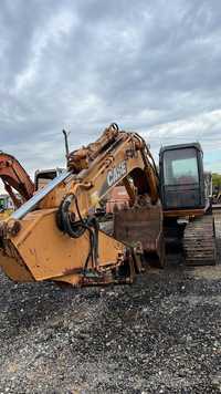 Dezmembrez Excavator pe senila  Case Cx210