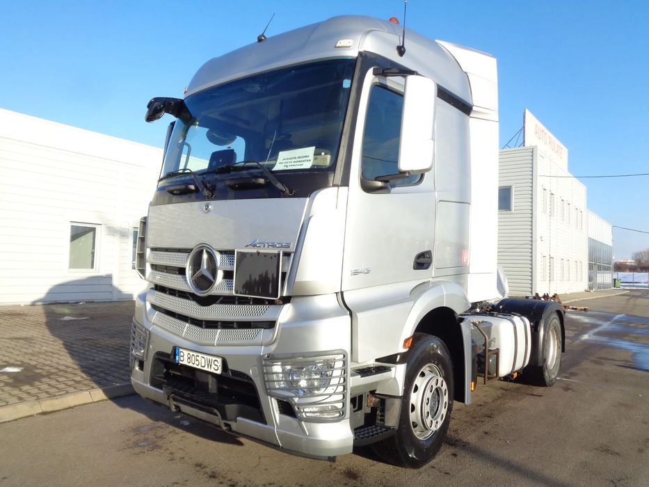 Mercedes-Benz 1843 LS