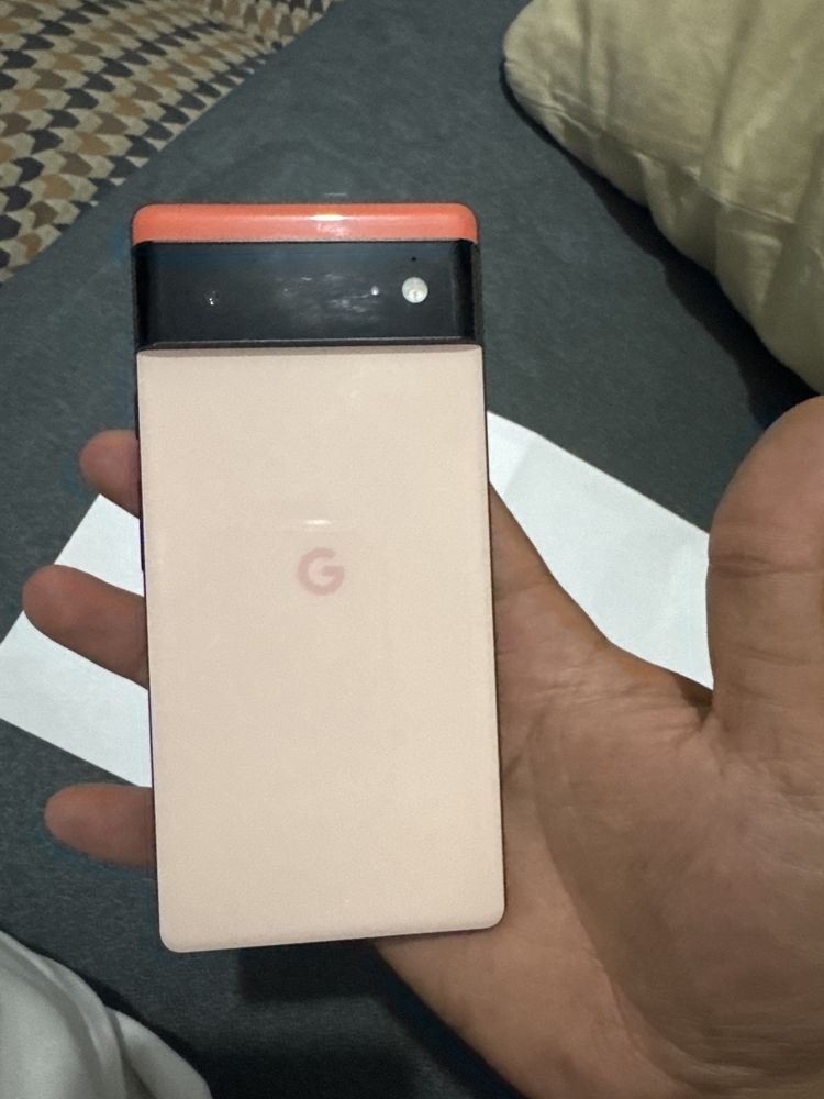 Google pixel 6.