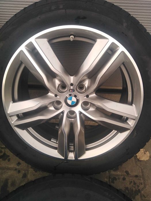Jante BMW X1 F48 & X2 F39 Anvelope iarna Bridgestone 225 50 18