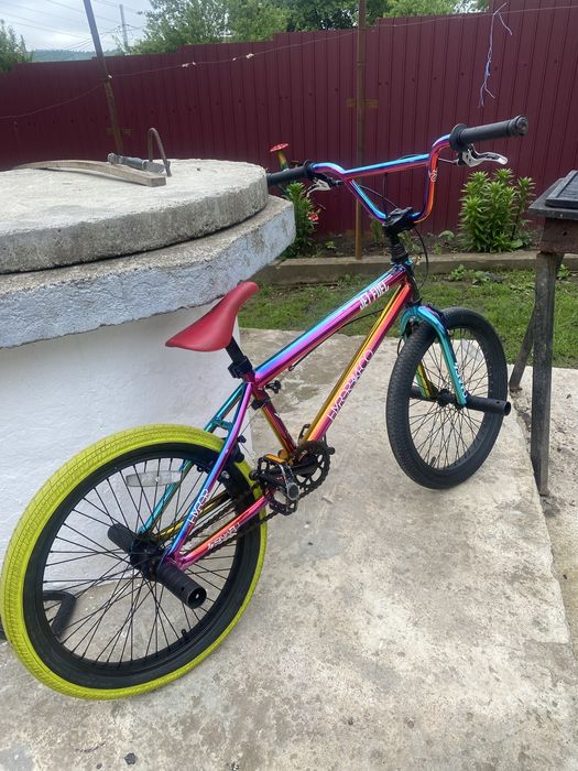 Vând bmx nekmura