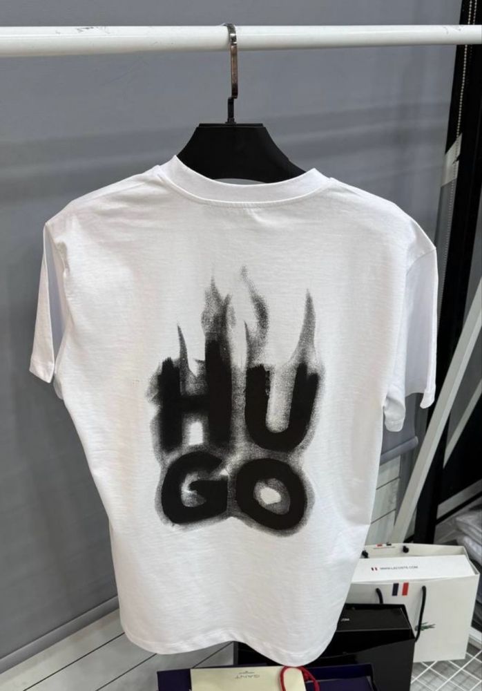 Чисто нови тениски HUGO