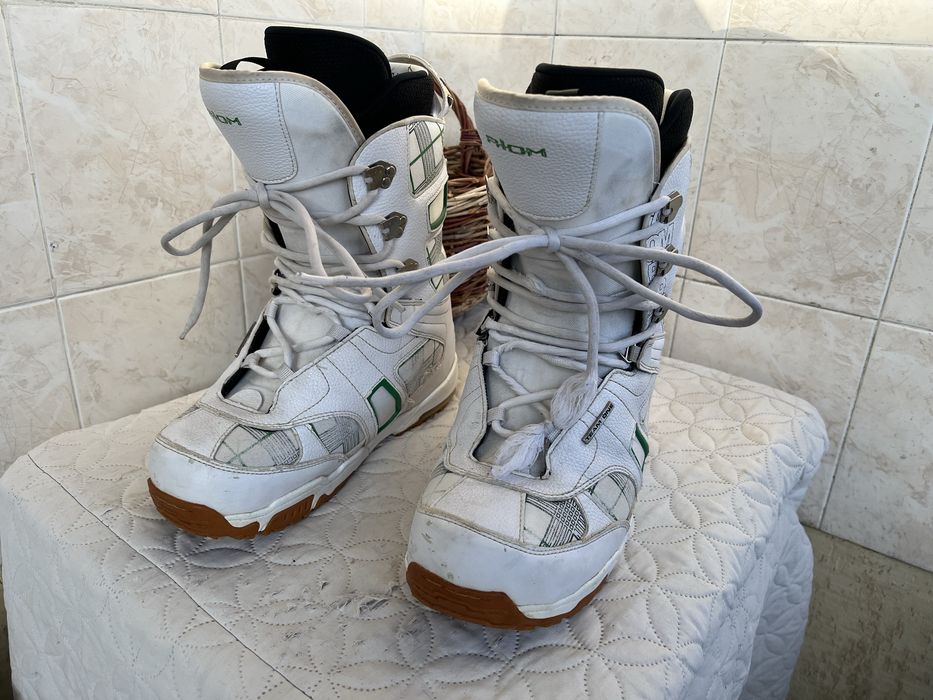 Snowboard Heelside Reverd 155W с обувки Atomic Team one 43.5